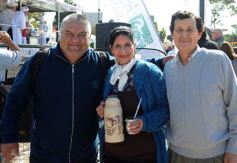 Foto de la galería: Solidaridad en la costanera posadeña: récord en elaboración y venta de pizza