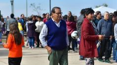 Foto de la galería: Solidaridad en la costanera posadeña: récord en elaboración y venta de pizza