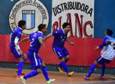 Foto de la galería: Tras una definición cabeza a cabeza, el campeón de Futsal fue Telecentro