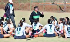 Foto de la galería: Misiones fue anfitrión y excelente animador del IV Regional Sub-12 damas y caballeros de Hockey