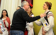 Foto de la galería: Presentaron oficialmente la Fiesta del Inmigrante, con la presencia de todas las candidatas a Reina