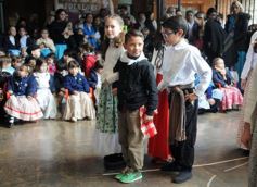 Foto de la galería: Día del Folklore en el Colegio del Carmen: pura tradición y emoción de la mano de los chicos