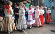 Foto de la galería: Día del Folklore en el Colegio del Carmen: pura tradición y emoción de la mano de los chicos