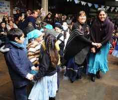 Foto de la galería: Día del Folklore en el Colegio del Carmen: pura tradición y emoción de la mano de los chicos