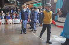 Foto de la galería: Día del Folklore en el Colegio del Carmen: pura tradición y emoción de la mano de los chicos