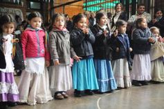 Foto de la galería: Día del Folklore en el Colegio del Carmen: pura tradición y emoción de la mano de los chicos