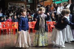Foto de la galería: Día del Folklore en el Colegio del Carmen: pura tradición y emoción de la mano de los chicos