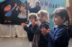 Foto de la galería: Día del Folklore en el Colegio del Carmen: pura tradición y emoción de la mano de los chicos