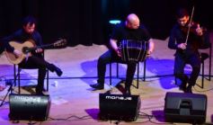 Foto de la galería: Emoción y talento: el Chango Spasiuk presentó su nuevo disco en el Teatro Lírico