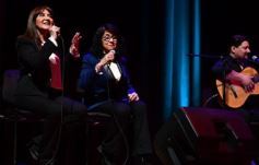 Foto de la galería: Emoción y talento: el Chango Spasiuk presentó su nuevo disco en el Teatro Lírico