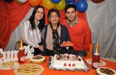 Foto de la galería: Doña Ramona reunió a la familia y festejó su cumple a lo grande