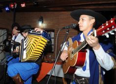 Foto de la galería: Doña Ramona reunió a la familia y festejó su cumple a lo grande