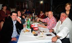 Foto de la galería: Lucio Rebollo: asado, amigos y torta, para un gran festejo