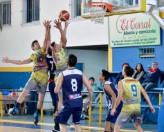 Foto de la galería: Volvió Luz y Fuerza a las competiciones de básquet: derrotó a Mitre por el Provincial