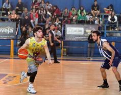 Foto de la galería: Volvió Luz y Fuerza a las competiciones de básquet: derrotó a Mitre por el Provincial