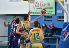 Foto de la galería: Volvió Luz y Fuerza a las competiciones de básquet: derrotó a Mitre por el Provincial