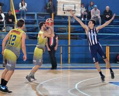 Foto de la galería: Volvió Luz y Fuerza a las competiciones de básquet: derrotó a Mitre por el Provincial