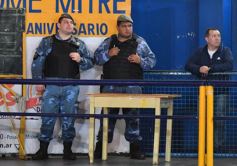 Foto de la galería: Volvió Luz y Fuerza a las competiciones de básquet: derrotó a Mitre por el Provincial