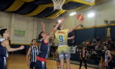 Foto de la galería: Volvió Luz y Fuerza a las competiciones de básquet: derrotó a Mitre por el Provincial