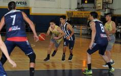 Foto de la galería: Volvió Luz y Fuerza a las competiciones de básquet: derrotó a Mitre por el Provincial