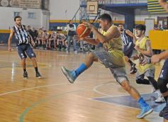 Foto de la galería: Volvió Luz y Fuerza a las competiciones de básquet: derrotó a Mitre por el Provincial