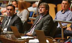 Foto de la galería: Legislatura: Misiones se adhirió a la ley nacional que regula los contratos del sector público