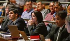 Foto de la galería: Legislatura: Misiones se adhirió a la ley nacional que regula los contratos del sector público