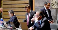 Foto de la galería: Legislatura: Misiones se adhirió a la ley nacional que regula los contratos del sector público