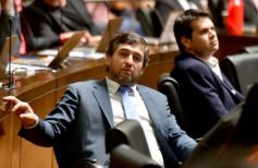 Foto de la galería: Legislatura: Misiones se adhirió a la ley nacional que regula los contratos del sector público