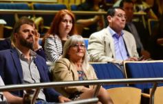 Foto de la galería: Legislatura: Misiones se adhirió a la ley nacional que regula los contratos del sector público