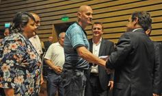 Foto de la galería: Legislatura: Misiones se adhirió a la ley nacional que regula los contratos del sector público