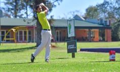Foto de la galería: Santiago Warenycia ganó el Campeonato de Golf del Tacurú