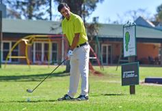 Foto de la galería: Santiago Warenycia ganó el Campeonato de Golf del Tacurú
