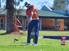 Foto de la galería: Santiago Warenycia ganó el Campeonato de Golf del Tacurú