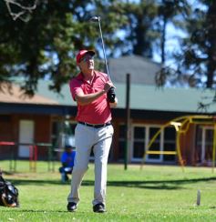Foto de la galería: Santiago Warenycia ganó el Campeonato de Golf del Tacurú