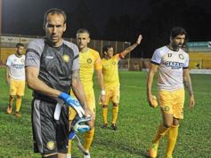 Foto de la galería: Las postales del debut del Colectivero en el Argentino A