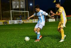 Foto de la galería: Las postales del debut del Colectivero en el Argentino A