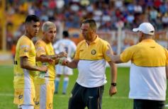 Foto de la galería: Las postales del debut del Colectivero en el Argentino A