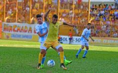 Foto de la galería: Las postales del debut del Colectivero en el Argentino A