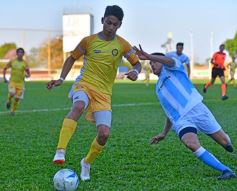 Foto de la galería: Las postales del debut del Colectivero en el Argentino A