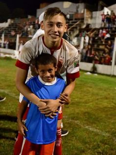 Foto de la galería: Copa Posadeña: Huracán gritó campeón