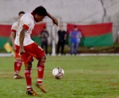 Foto de la galería: Copa Posadeña: Huracán gritó campeón