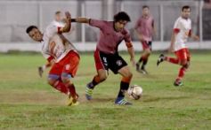 Foto de la galería: Copa Posadeña: Huracán gritó campeón