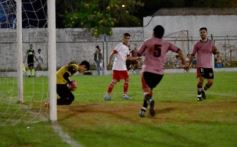Foto de la galería: Copa Posadeña: Huracán gritó campeón