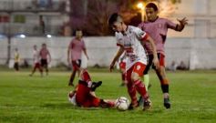 Foto de la galería: Copa Posadeña: Huracán gritó campeón