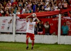 Foto de la galería: Copa Posadeña: Huracán gritó campeón