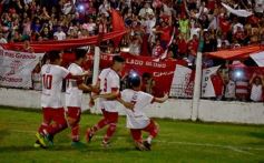 Foto de la galería: Copa Posadeña: Huracán gritó campeón
