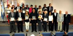Foto de la galería: FECOPROMI distinguió a los profesionales del año