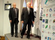 Foto de la galería: FECOPROMI distinguió a los profesionales del año