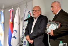 Foto de la galería: FECOPROMI distinguió a los profesionales del año